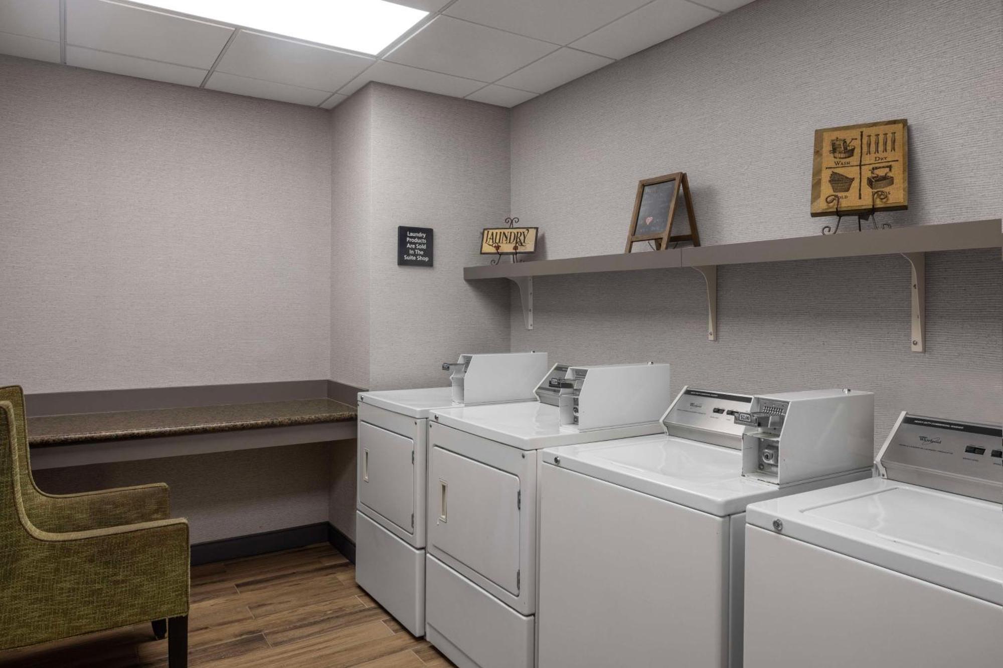 הובר Hampton Inn & Suites Birmingham/280 East-Eagle Point מראה חיצוני תמונה