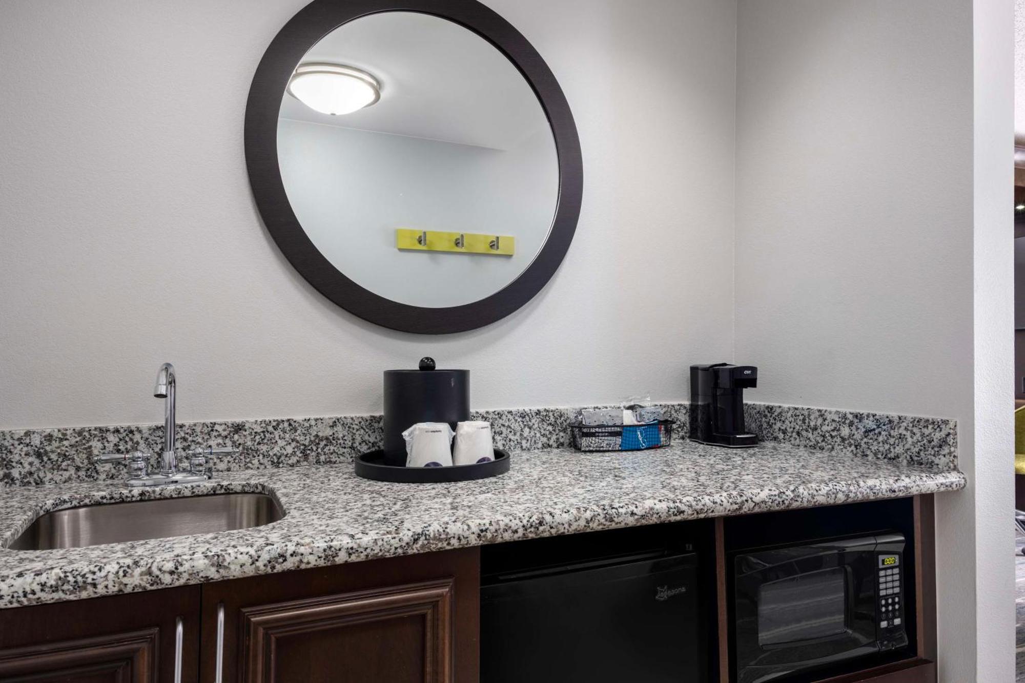 הובר Hampton Inn & Suites Birmingham/280 East-Eagle Point מראה חיצוני תמונה