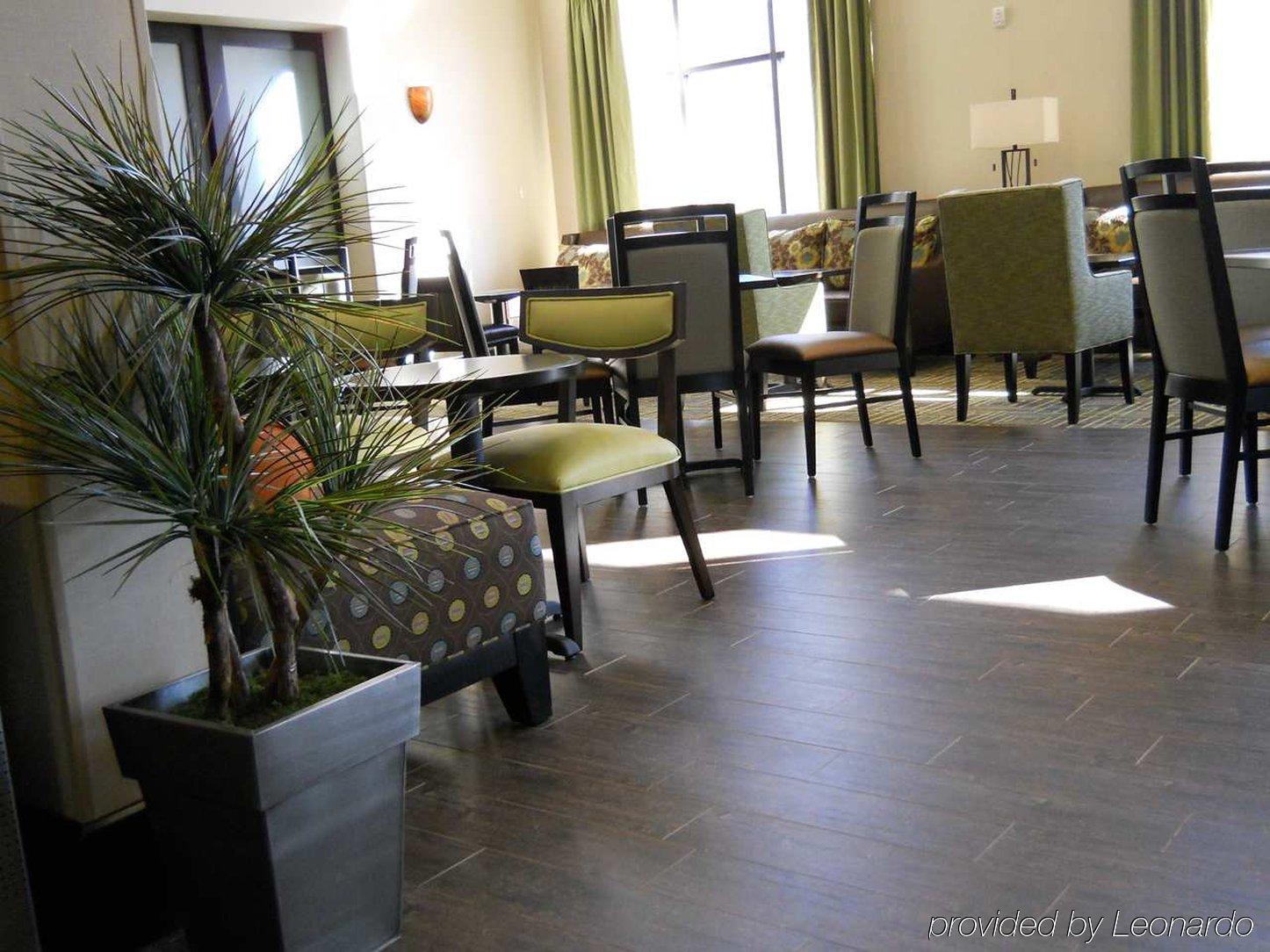 הובר Hampton Inn & Suites Birmingham/280 East-Eagle Point מראה פנימי תמונה