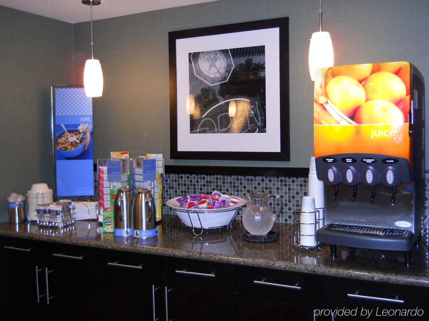 הובר Hampton Inn & Suites Birmingham/280 East-Eagle Point מסעדה תמונה