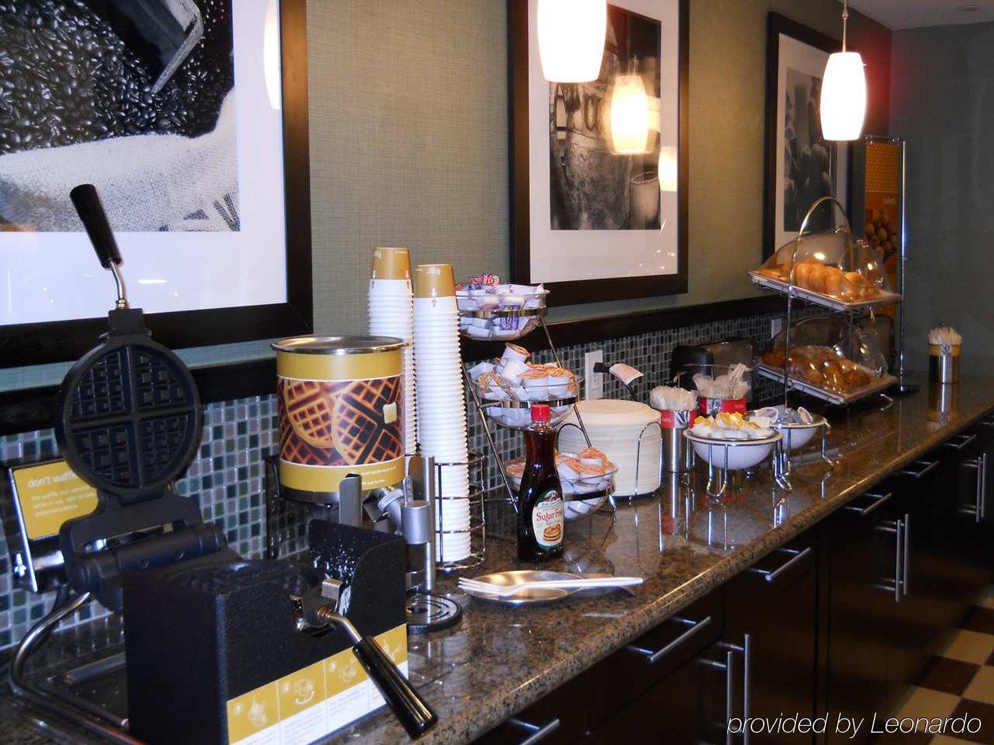 הובר Hampton Inn & Suites Birmingham/280 East-Eagle Point מסעדה תמונה